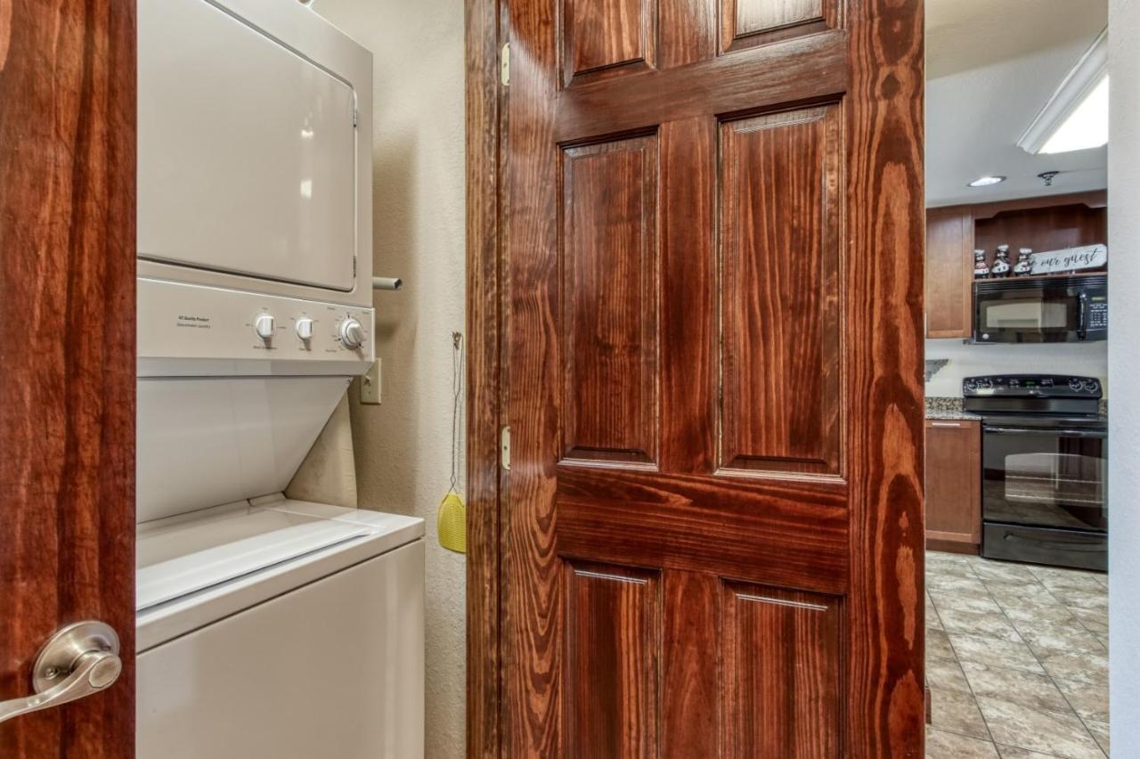 Gorgeous 2Bd 2Bth Condo With Mountain Views Pool Hot Tub Game Room Close To Parkway Pigeon Forge Kültér fotó